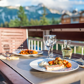 restauration village club courchevel